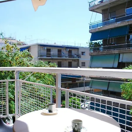 King Apartment *